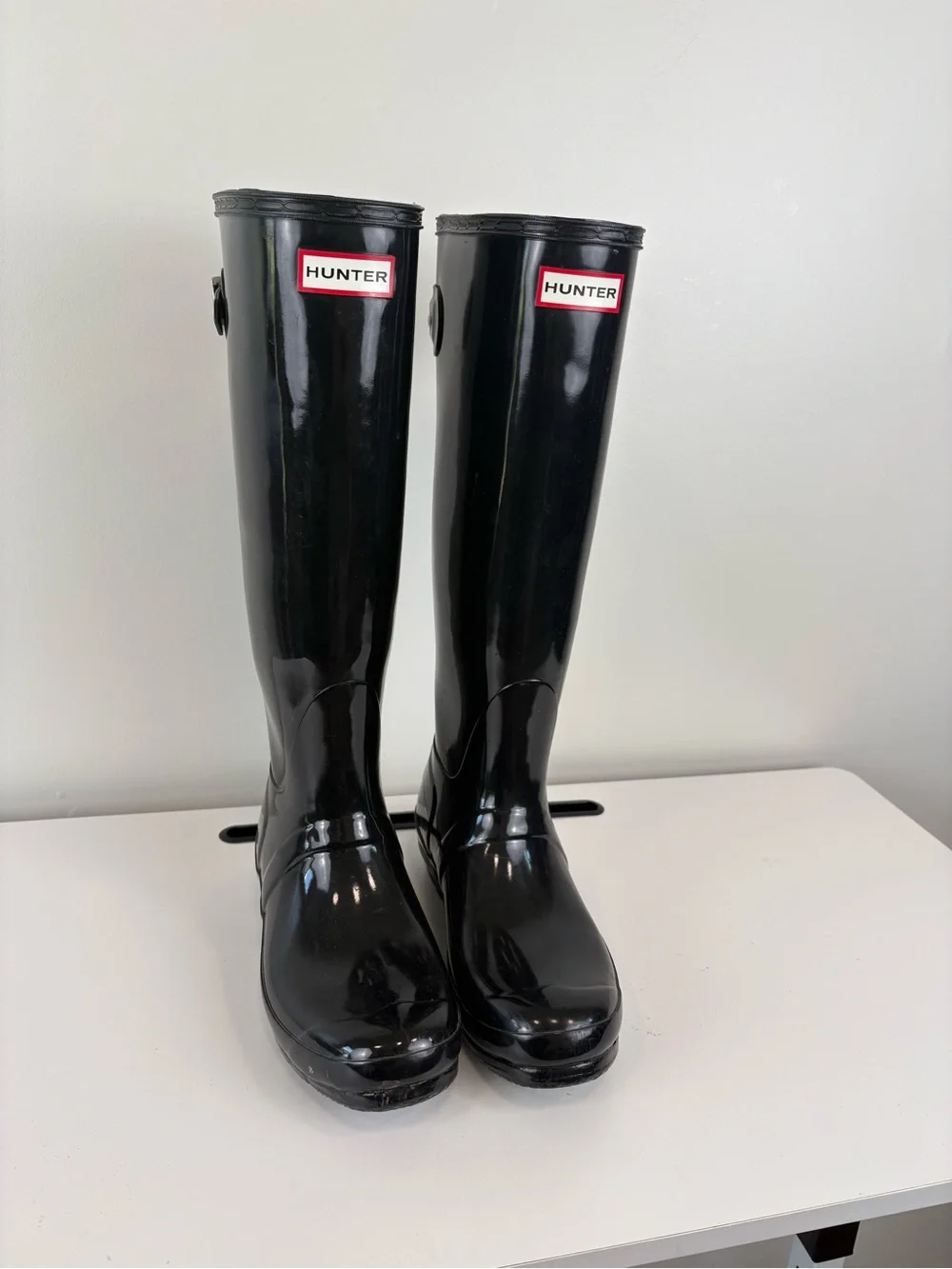 HUNTER Women's Original Adjustable Gloss Tall Rain Boots Size US 8 Black